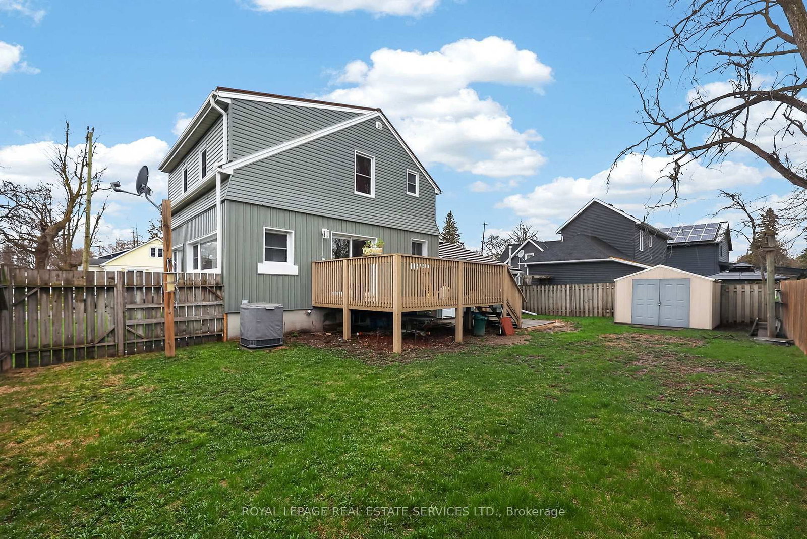 Detached House for sale at 71 Centre Street, New Tecumseth, Ontario, L9R 1J4 - Alliston - MLS: N13014944