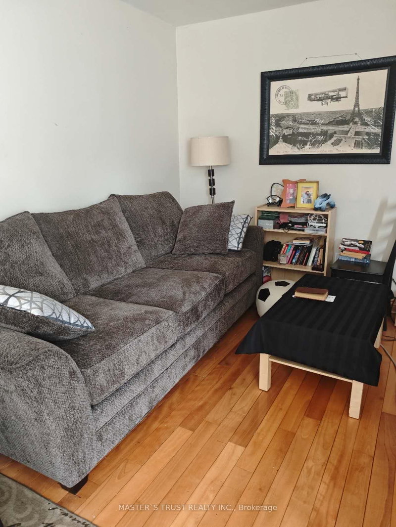 40 - 653 Village Pkwy E, Markham, L3R 2R2 | Image 3