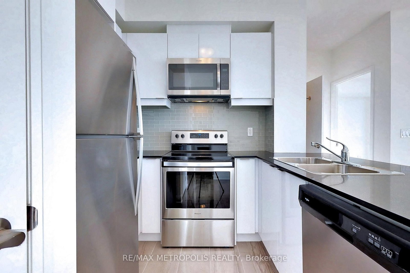 2910 Highway 7, Unit 3405 - Photo 2