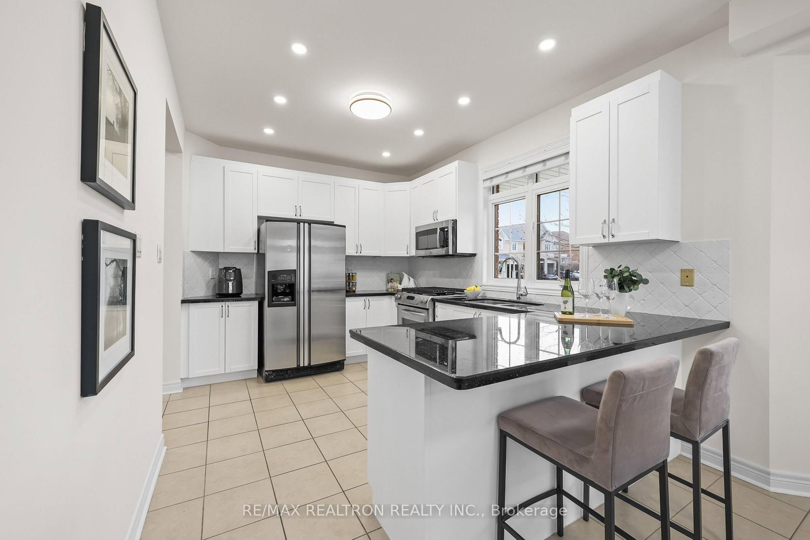 Detached House for sale at 2 Serene Way, Vaughan, Ontario, L4J 8Z8 - Patterson - MLS: N13015128