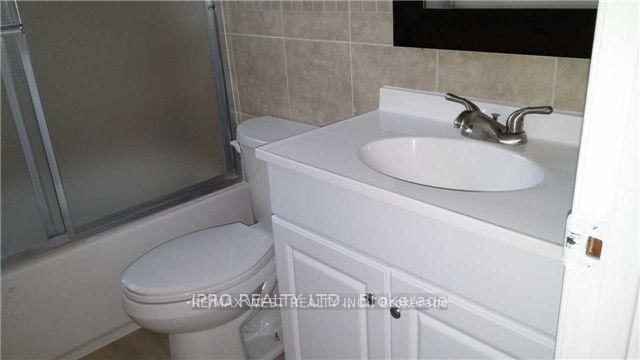 182 Ruggles Avenue, Unit 3 - Photo 4