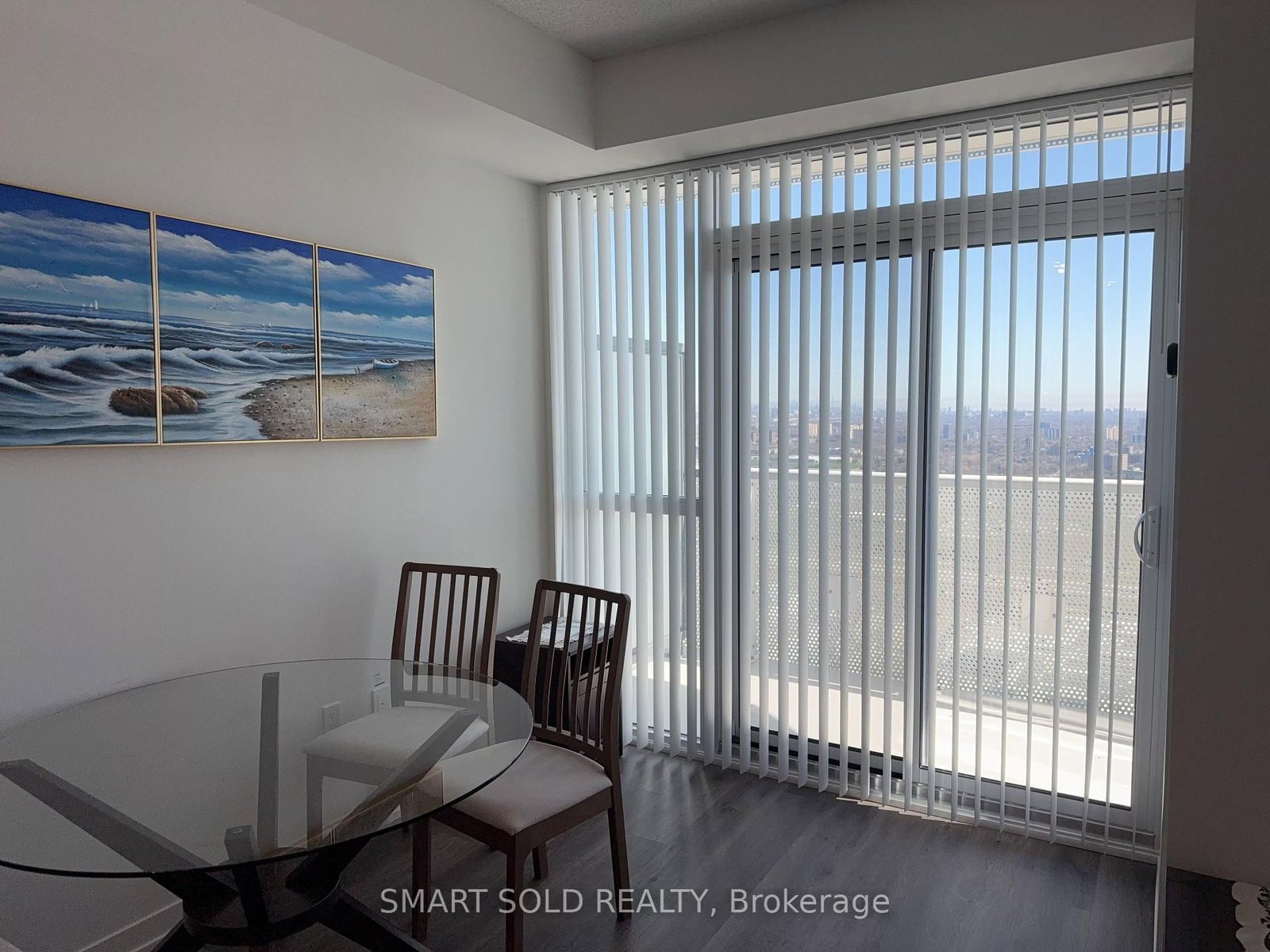 8 Interchange Way, Unit 5611 - Photo 4