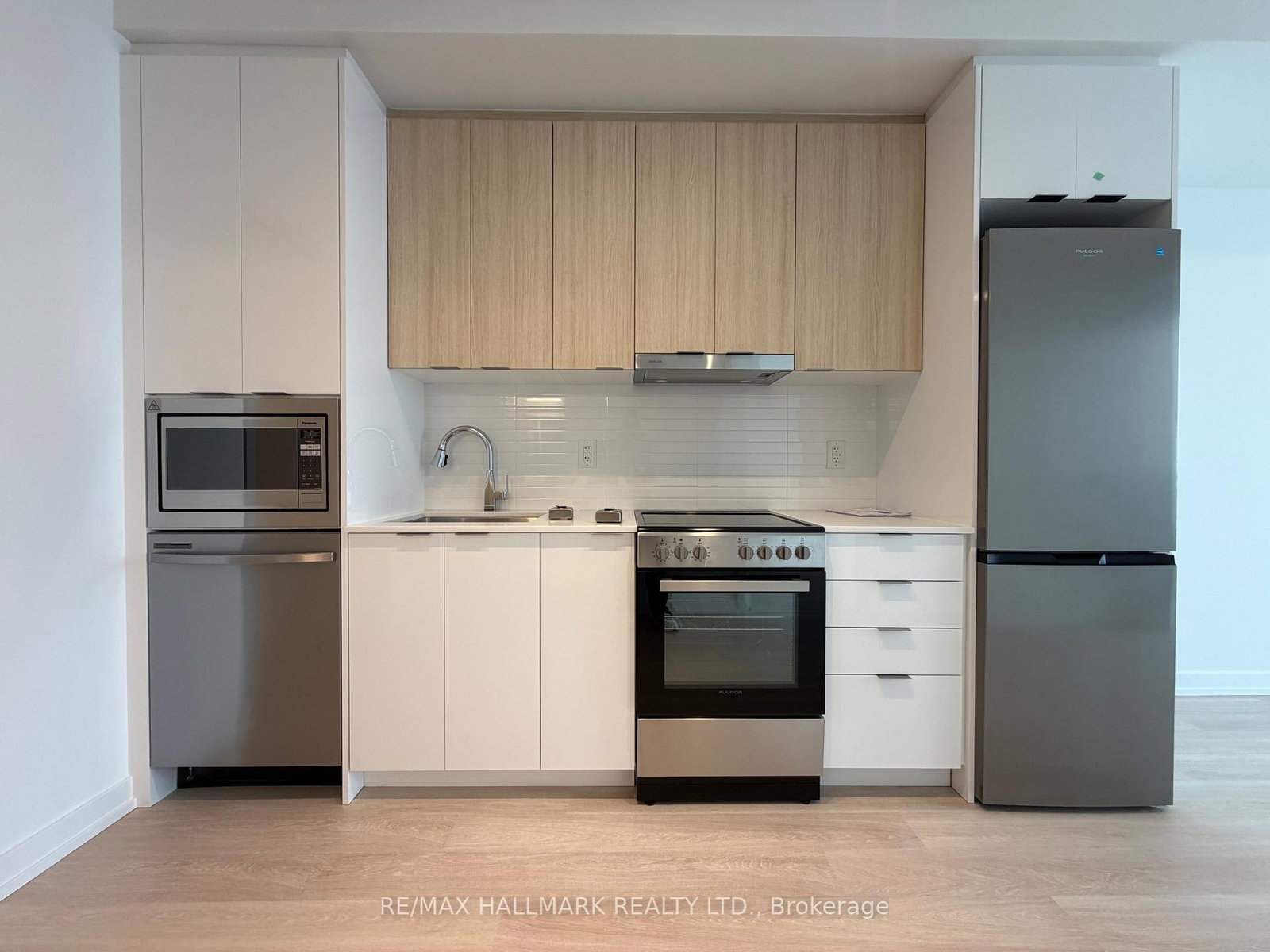 9763 Markham Road, Unit A2306 - Photo 12