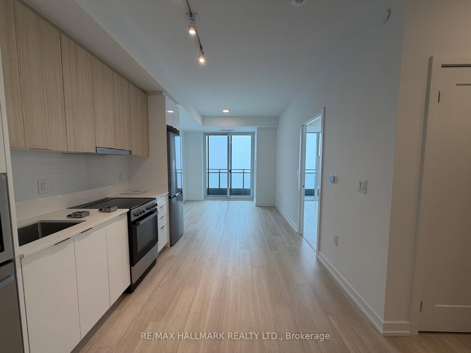 9763 Markham Road, Unit A2306 - Photo 7
