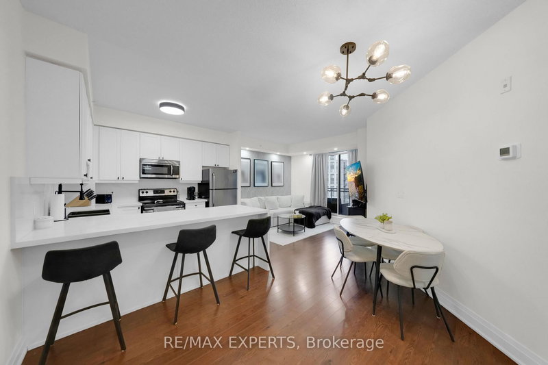 606 - 24 Woodstream Blvd, Vaughan, L4L 8C4 | Image 3