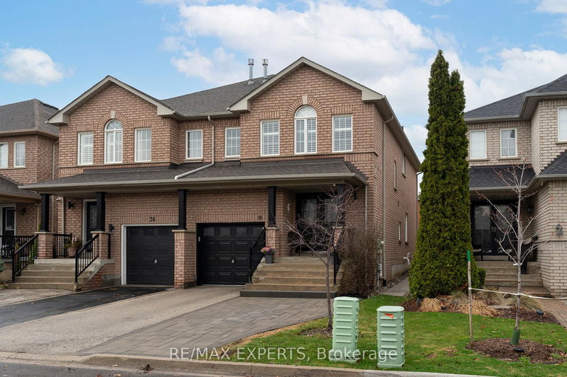 38 Sarno St, Vaughan, L4H 1X6 | Image 2