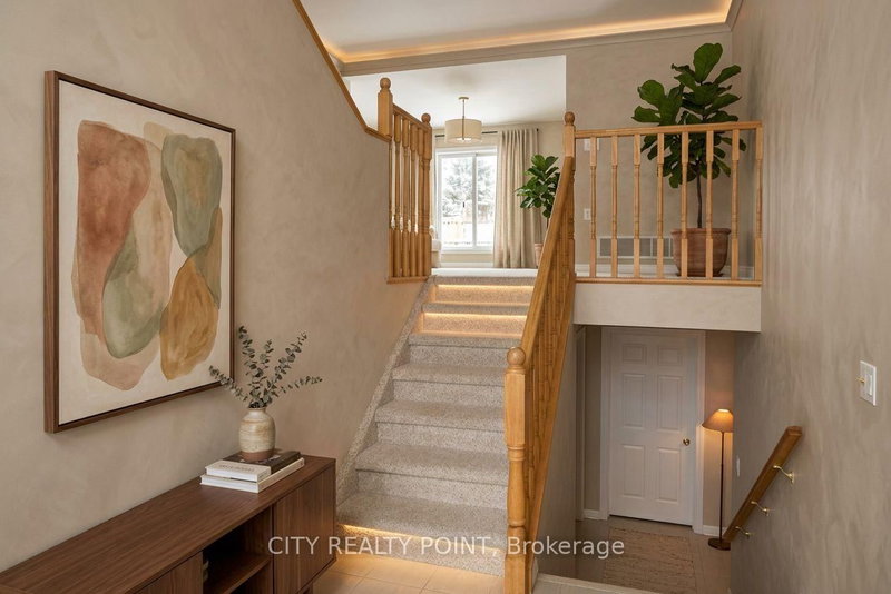 3964 Alcina Ave, Innisfil, L9S 2M1 | Image 2