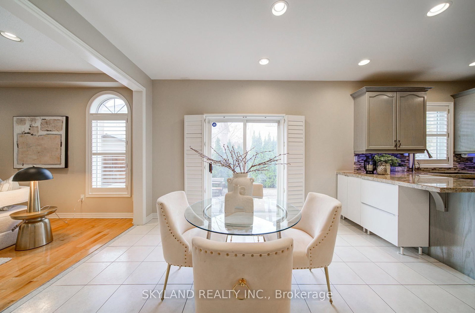 Detached House for sale at 26 Gemini Crescent, Richmond Hill, Ontario, L4S 2K6 - Rouge Woods - MLS: N13015358