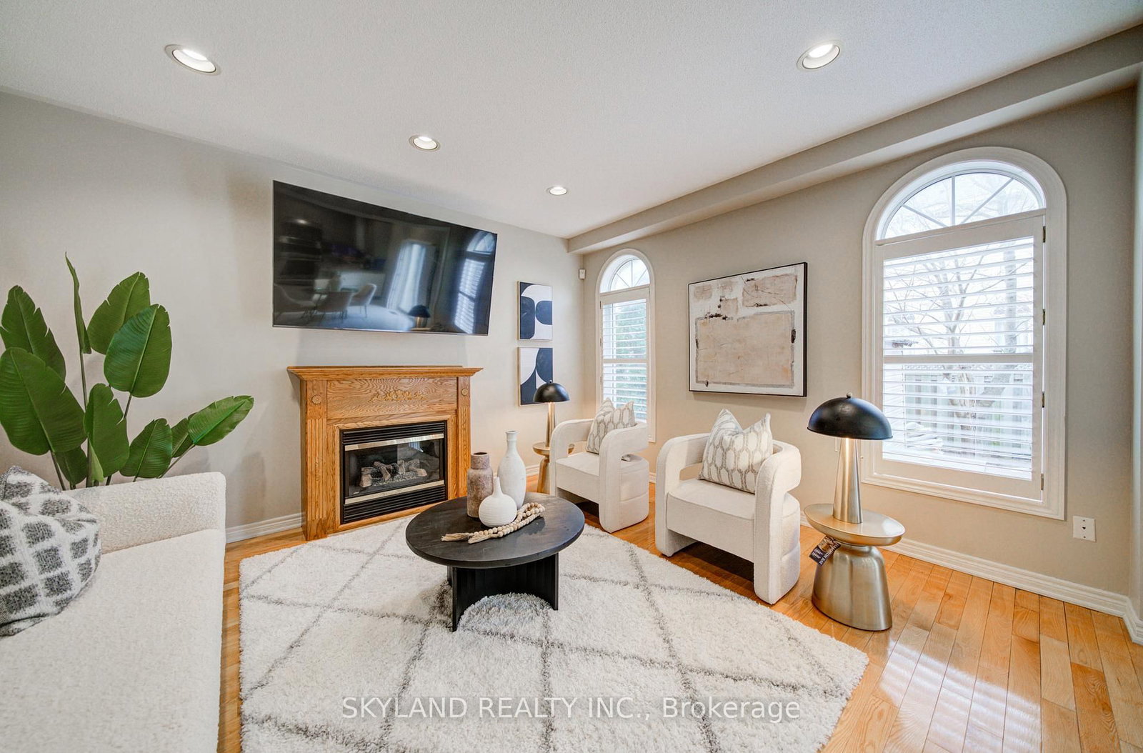 Detached House for sale at 26 Gemini Crescent, Richmond Hill, Ontario, L4S 2K6 - Rouge Woods - MLS: N13015358