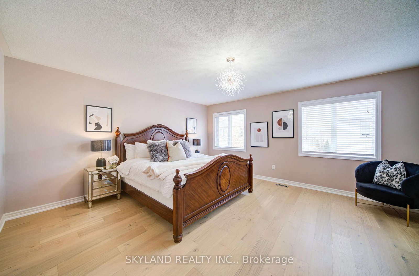 Detached House for sale at 26 Gemini Crescent, Richmond Hill, Ontario, L4S 2K6 - Rouge Woods - MLS: N13015358