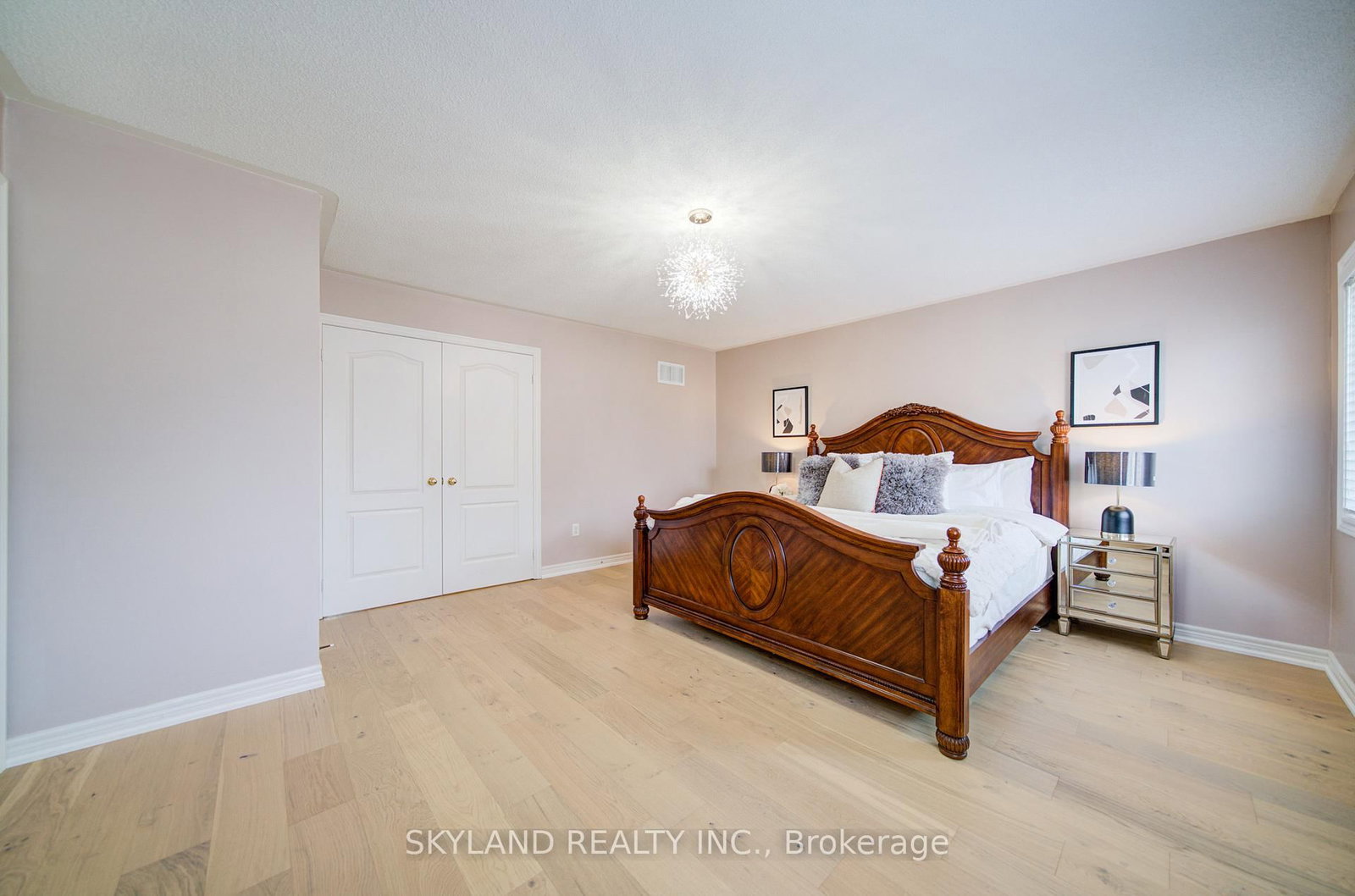 Detached House for sale at 26 Gemini Crescent, Richmond Hill, Ontario, L4S 2K6 - Rouge Woods - MLS: N13015358