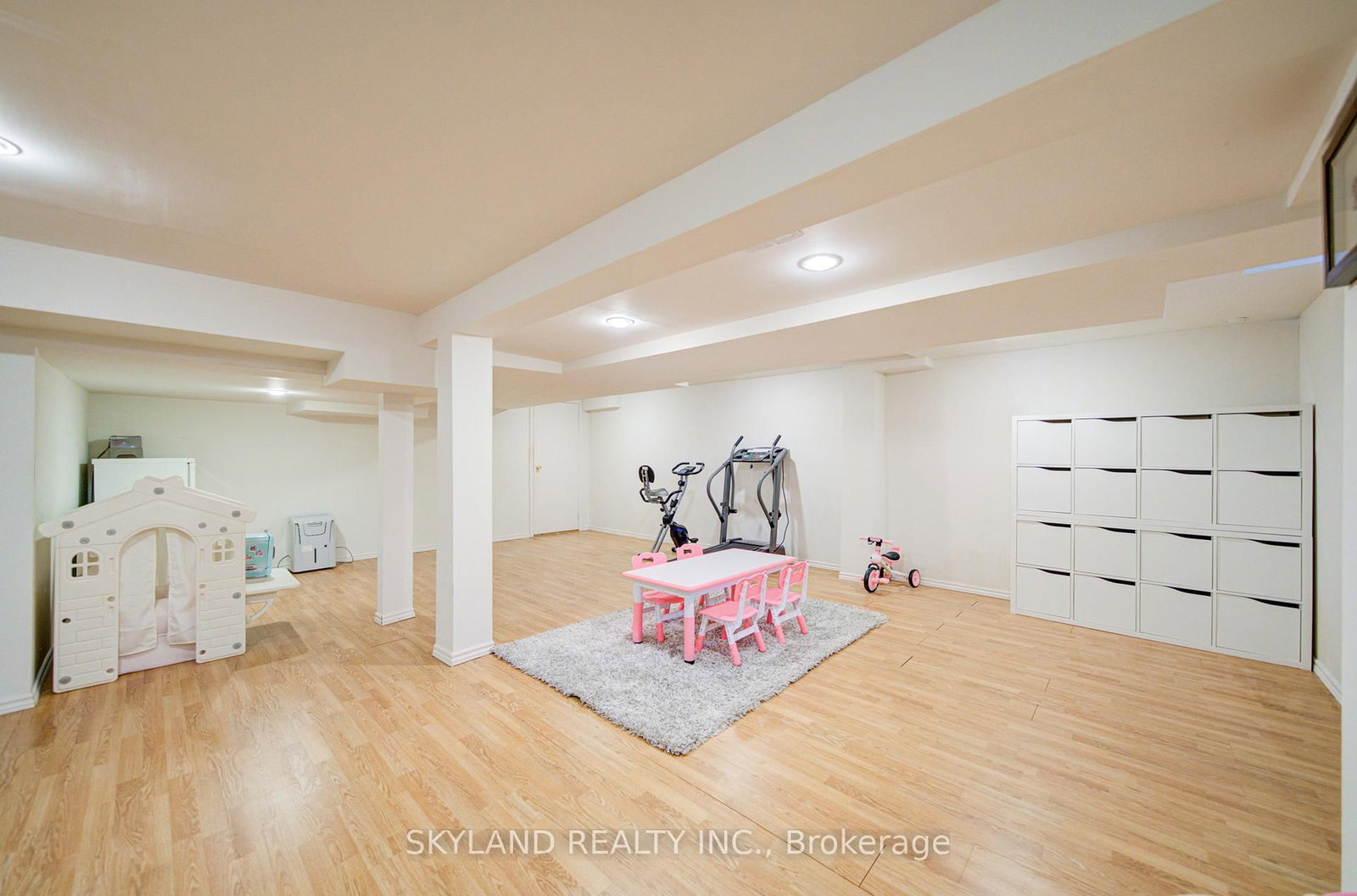 Detached House for sale at 26 Gemini Crescent, Richmond Hill, Ontario, L4S 2K6 - Rouge Woods - MLS: N13015358