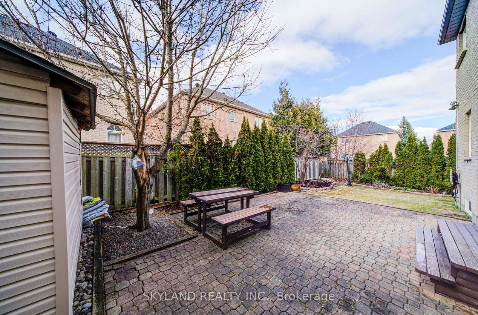 Detached House for sale at 26 Gemini Crescent, Richmond Hill, Ontario, L4S 2K6 - Rouge Woods - MLS: N13015358