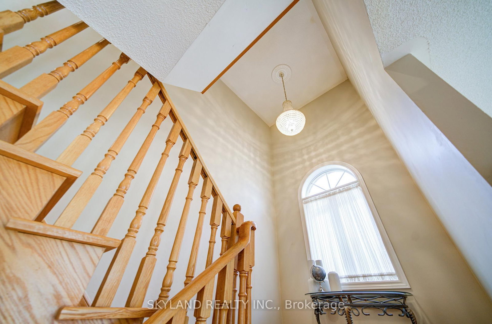 Detached House for sale at 26 Gemini Crescent, Richmond Hill, Ontario, L4S 2K6 - Rouge Woods - MLS: N13015358