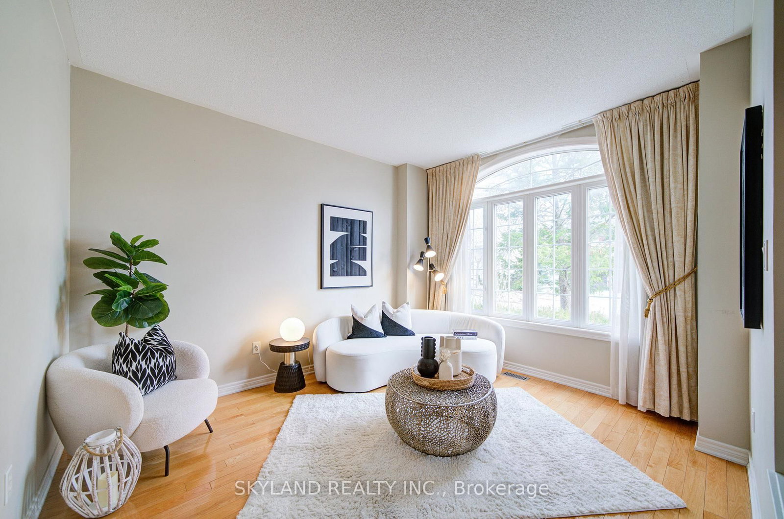 Detached House for sale at 26 Gemini Crescent, Richmond Hill, Ontario, L4S 2K6 - Rouge Woods - MLS: N13015358