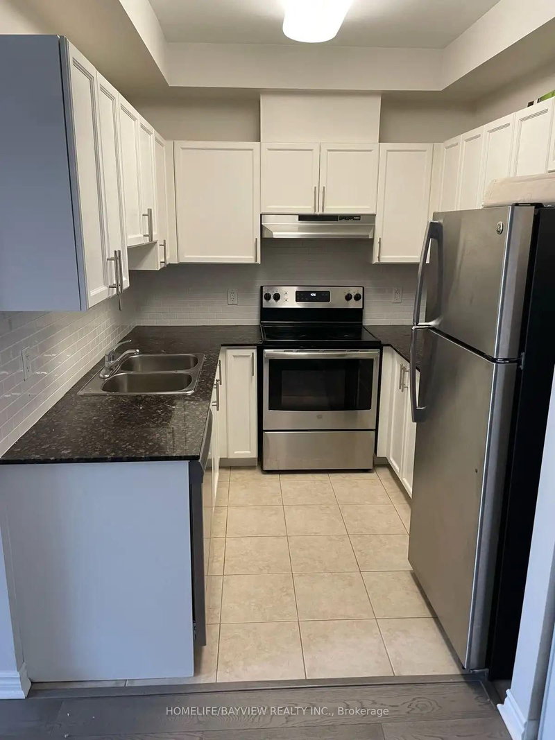 402 - 15450 yonge St, Aurora, L4G 1P2 | Image 2