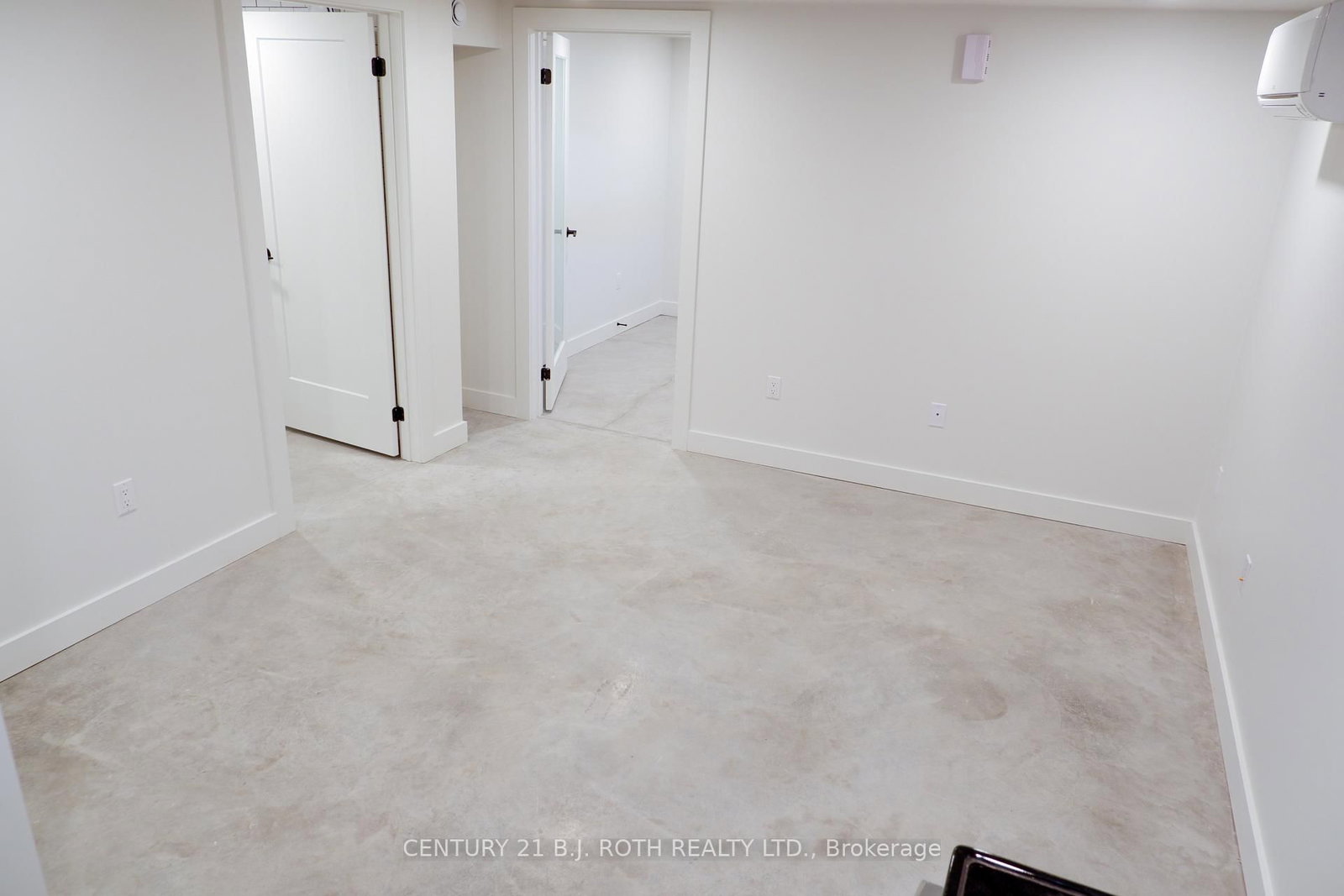 1370 Killarney Beach Road, Unit 207 - Photo 6