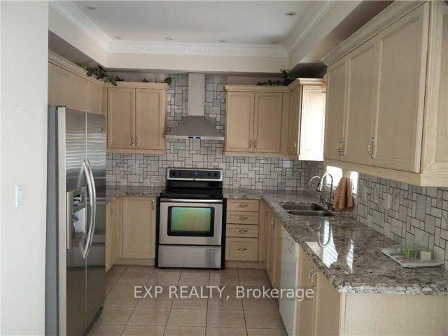 108 Hollywood Hill Circ, Vaughan, L4H 2P2 | Image 3