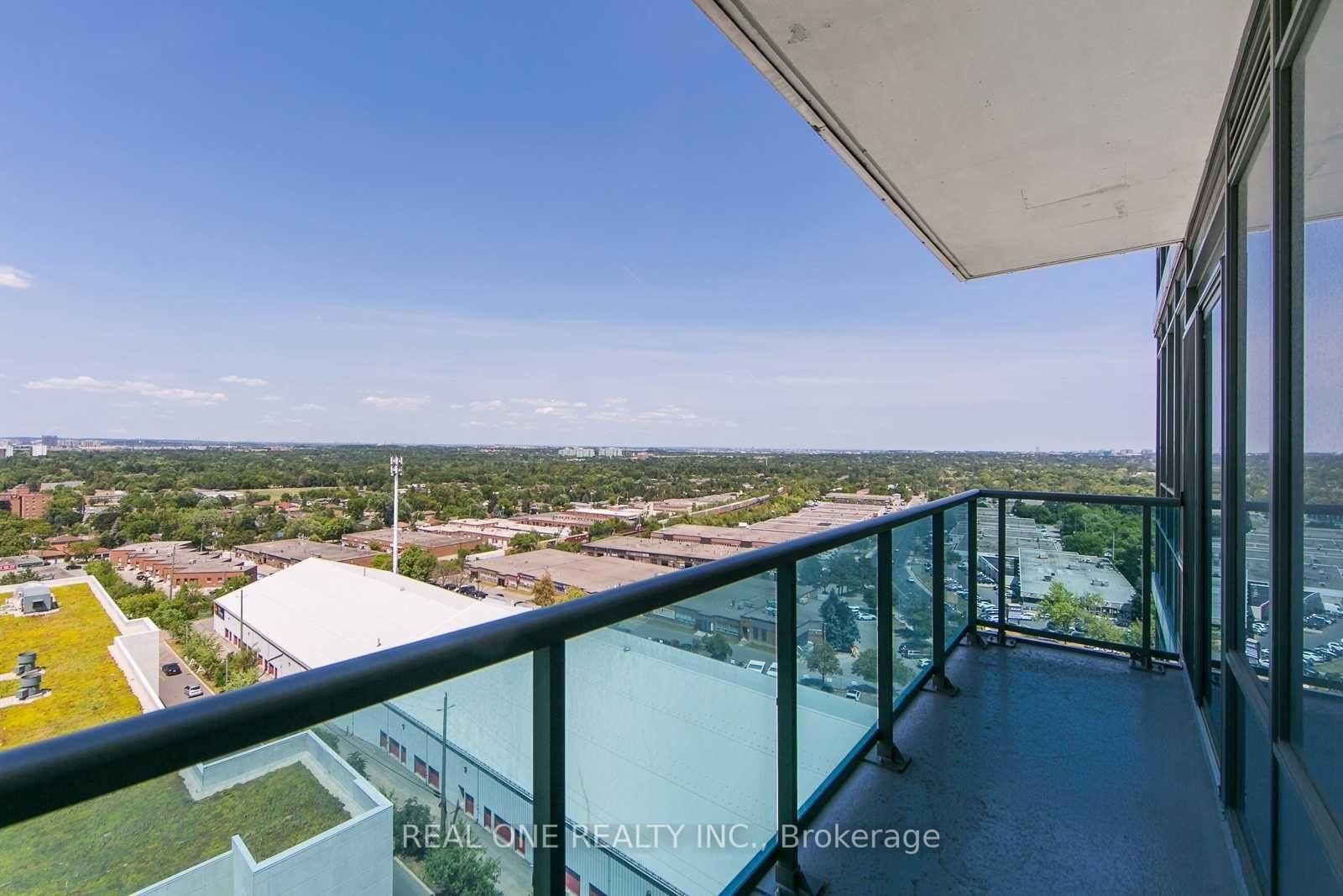 7167 Yonge Street, Unit 1102 - Photo 14