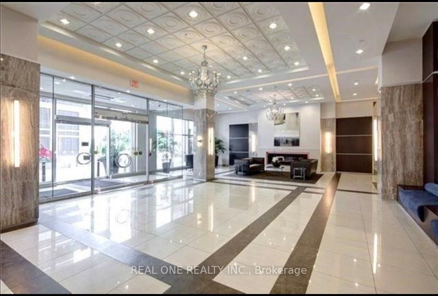 1102 - 7167 Yonge Street