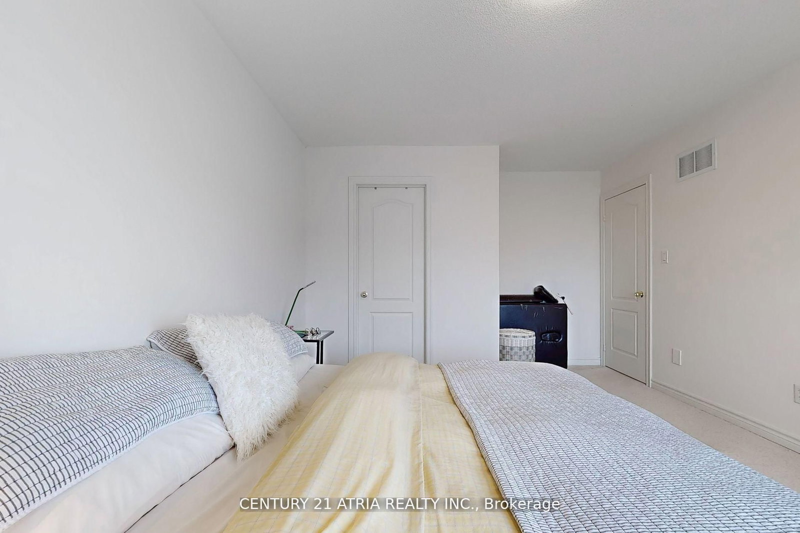 17 Cathedral High Street - Photo 20