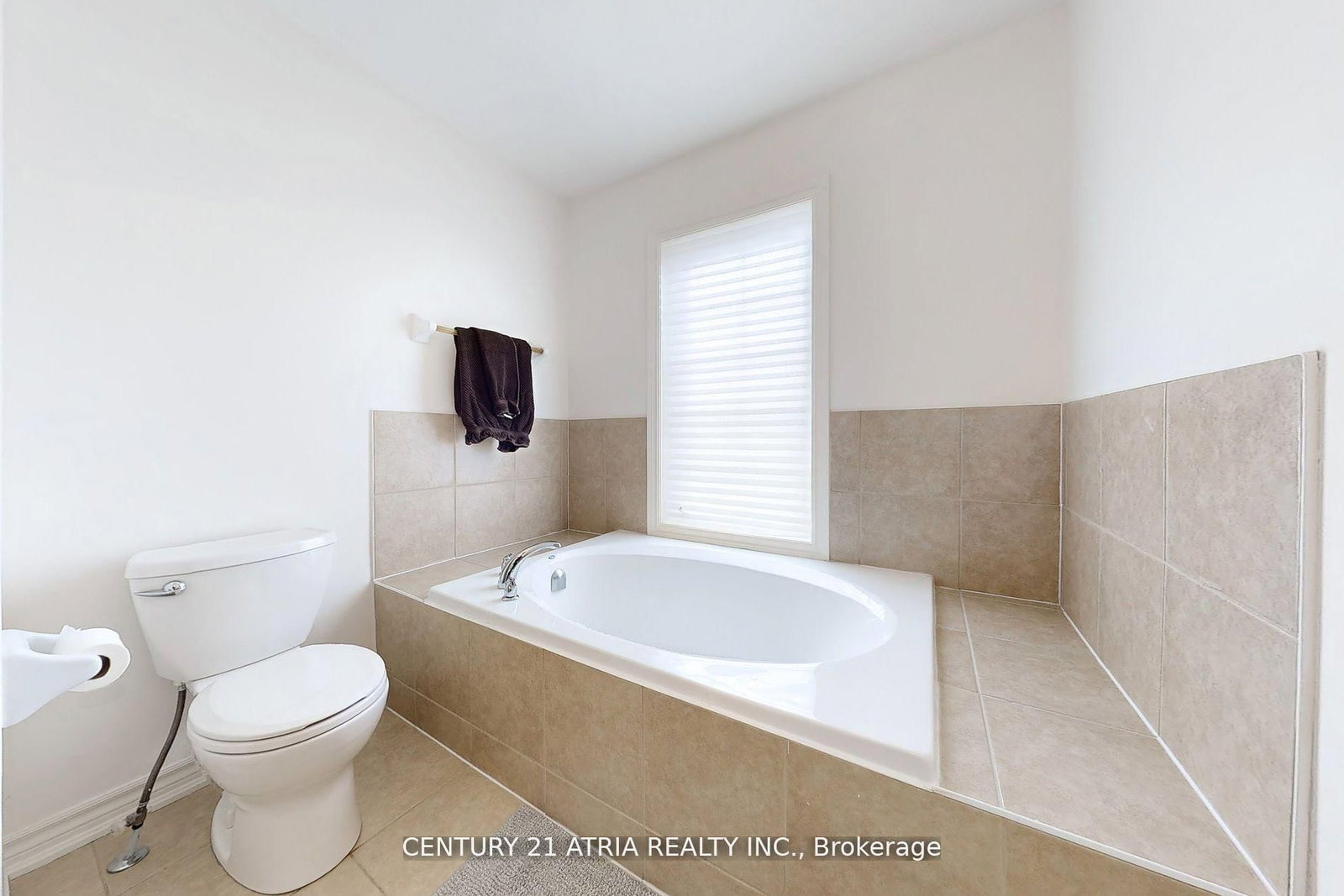 17 Cathedral High Street - Photo 22