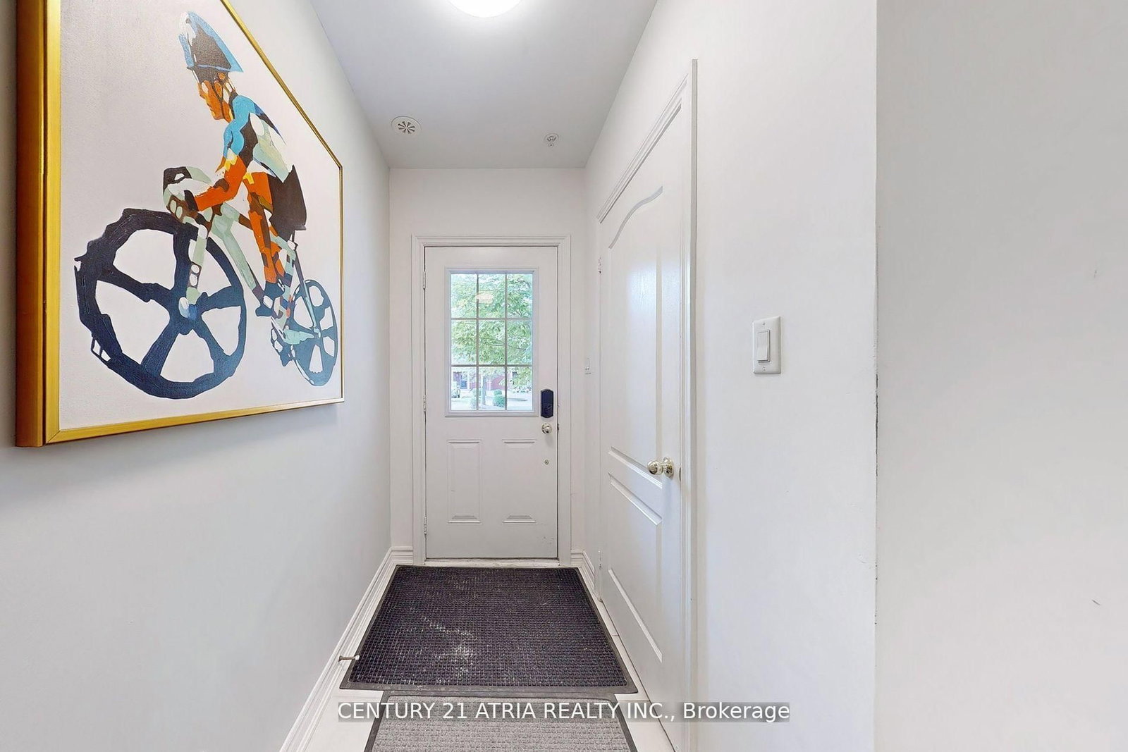 17 Cathedral High Street - Photo 9