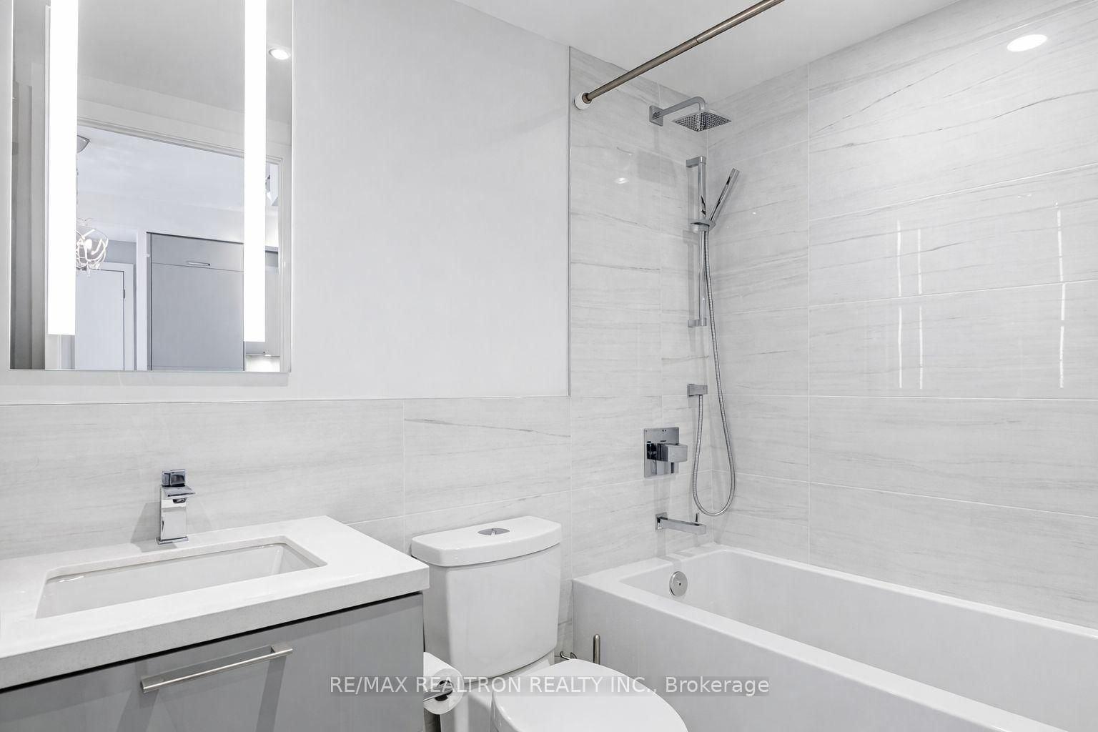 1 Grandview Avenue, Unit 2507 - Photo 8