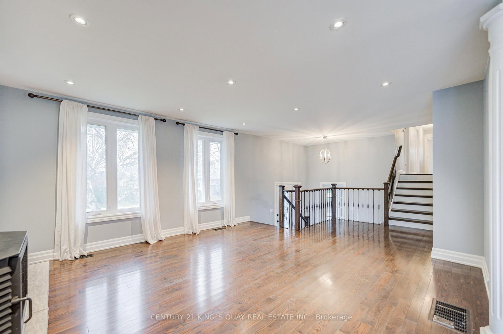 11 George Street - Photo 11