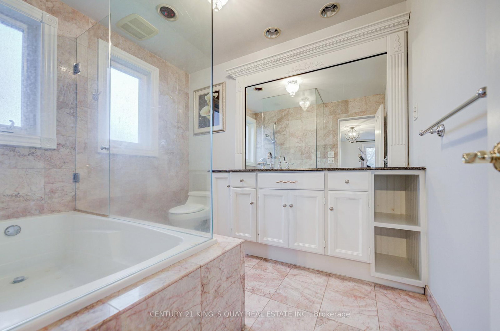 11 George Street - Photo 20