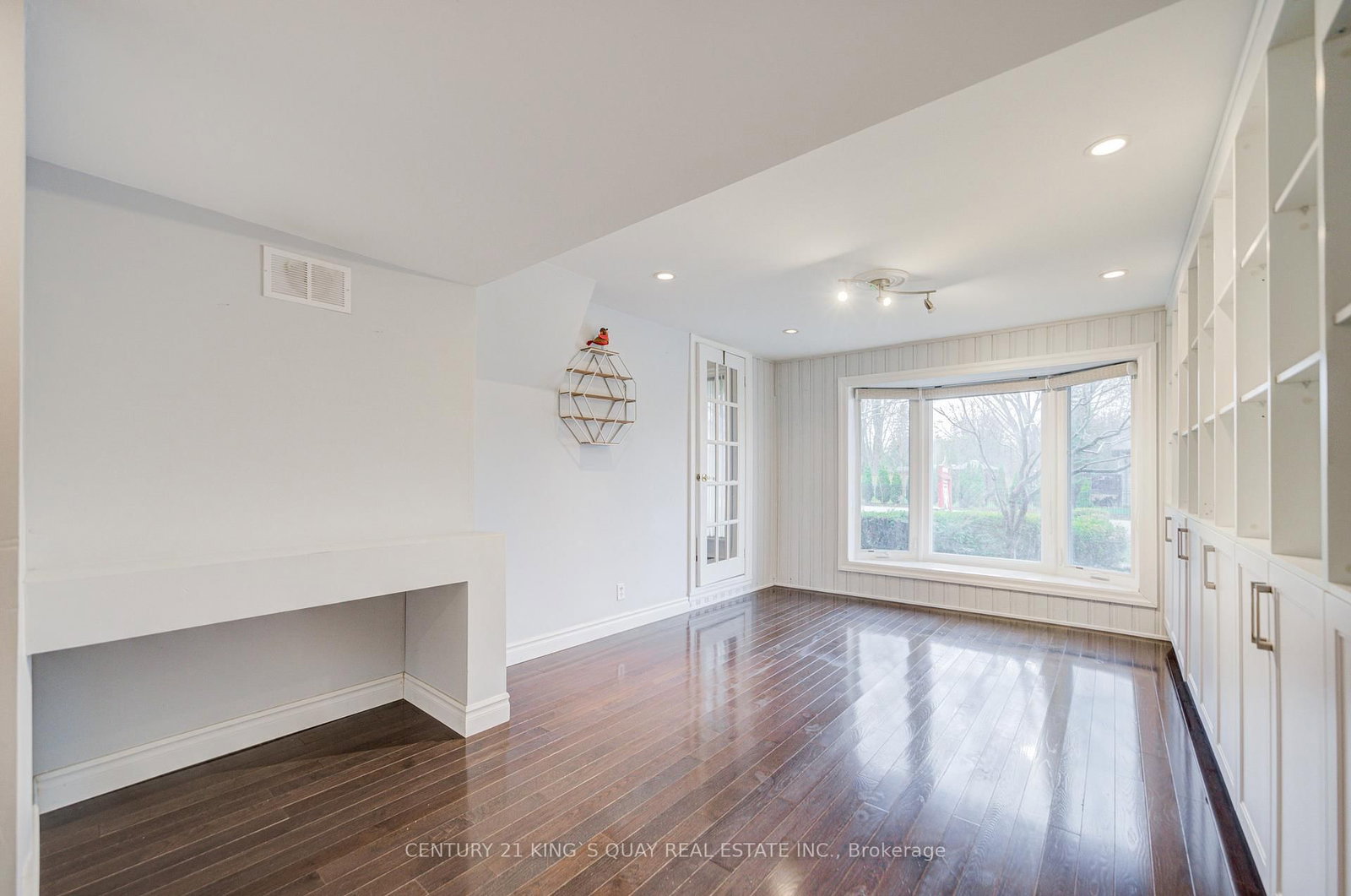 11 George Street - Photo 8