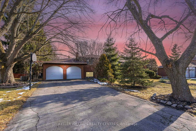 49 Jennifer Crescent