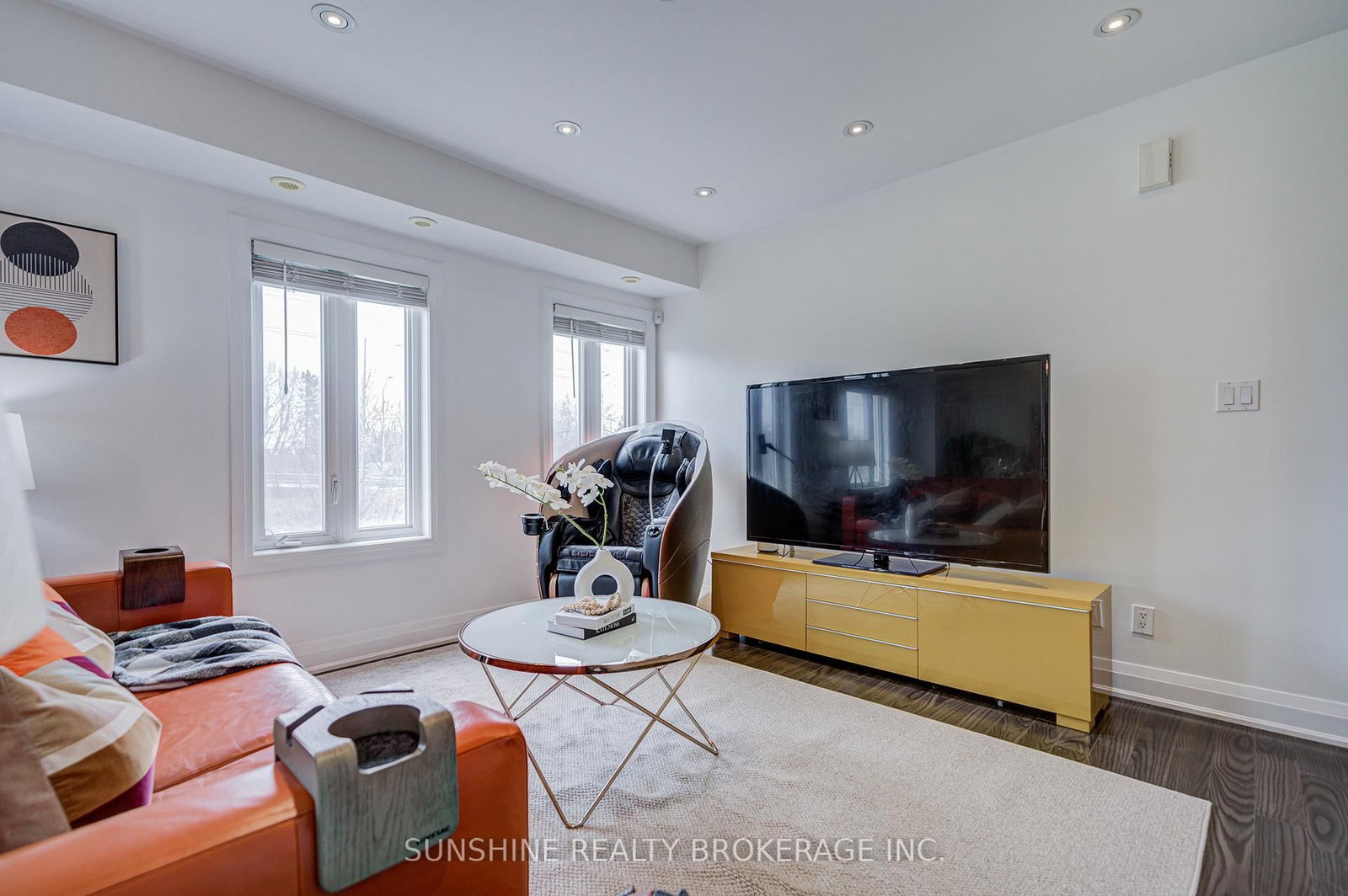 322 John Street, Unit 276 - Photo 11