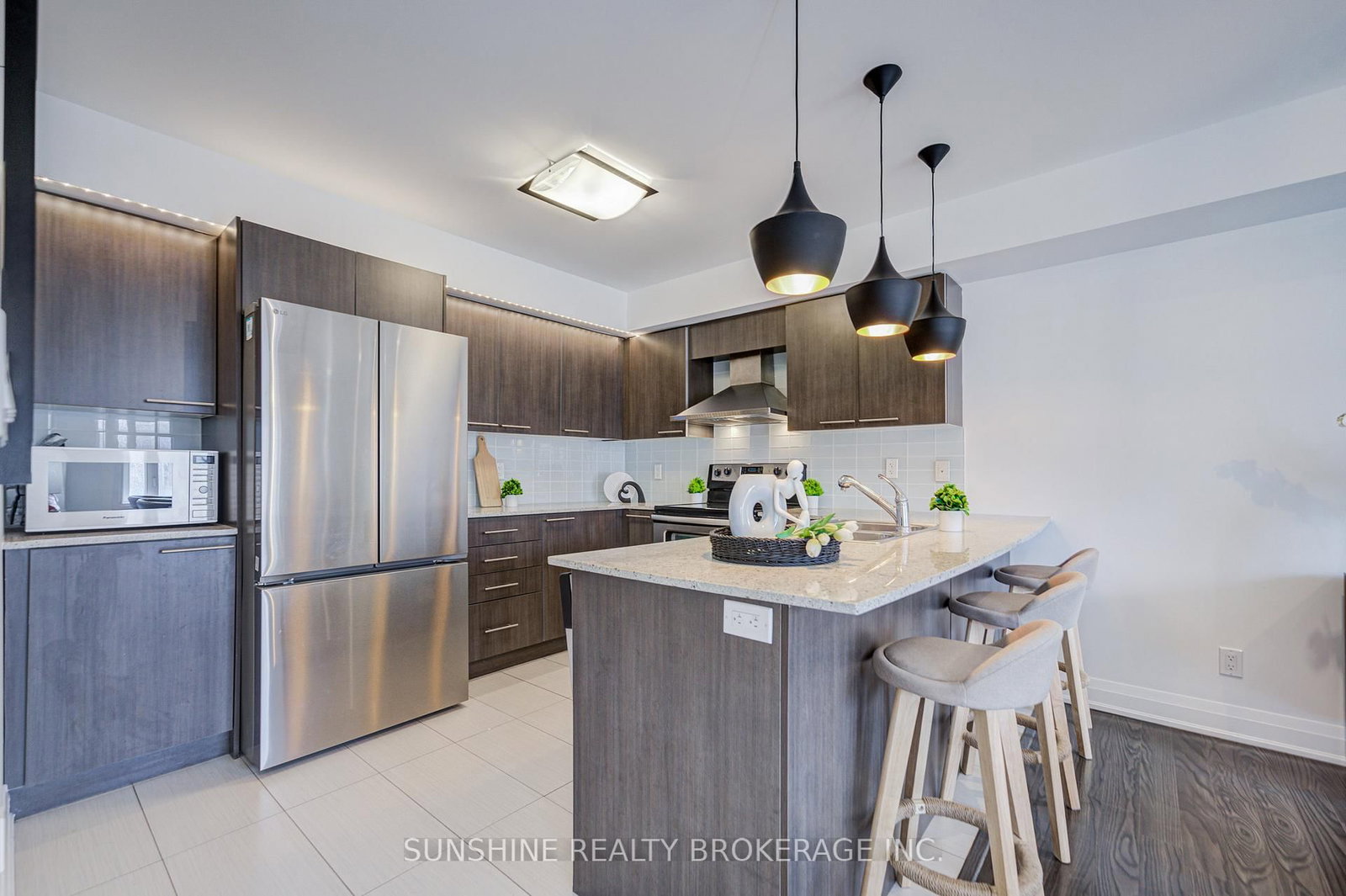 322 John Street, Unit 276 - Photo 14