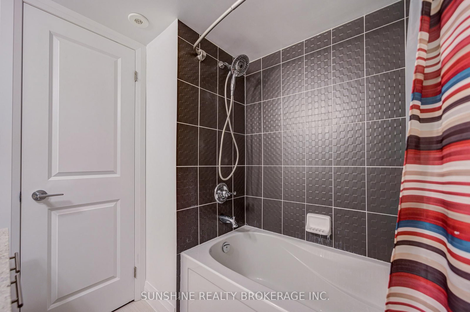 322 John Street, Unit 276 - Photo 20