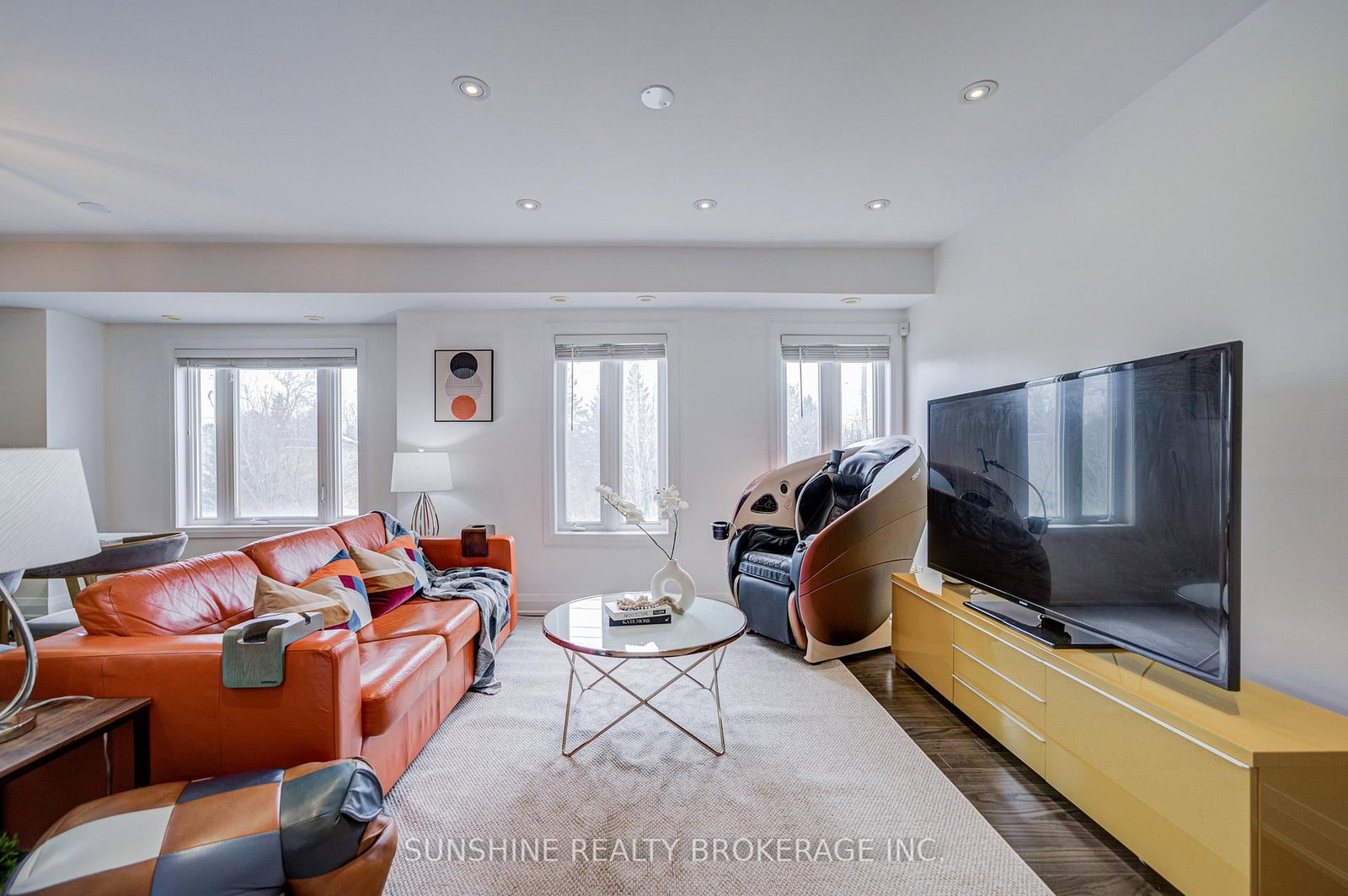 322 John Street, Unit 276 - Photo 9