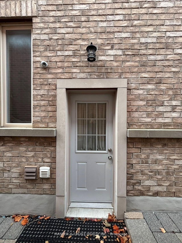 206 aspenwood dr Drive