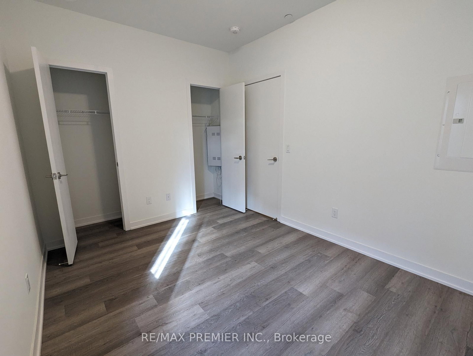11 Steckley House Lane, Unit 409 - Photo 11