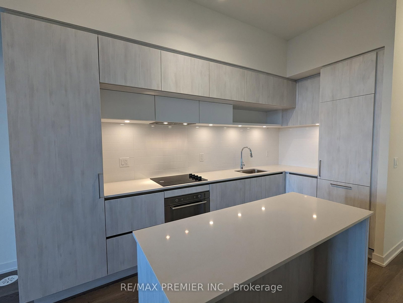 11 Steckley House Lane, Unit 409 - Photo 7