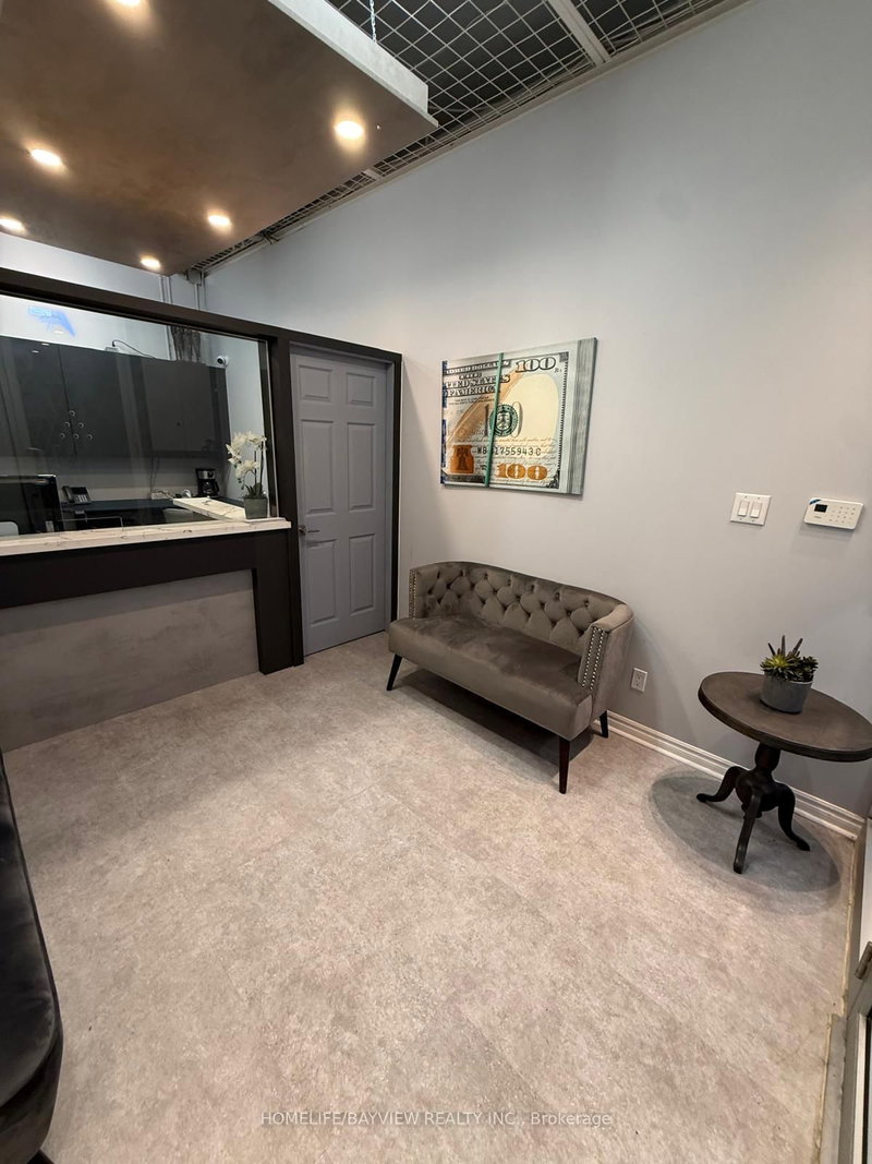 46 - 7181 Yonge, Markham, L3T 0C7 | Image 3