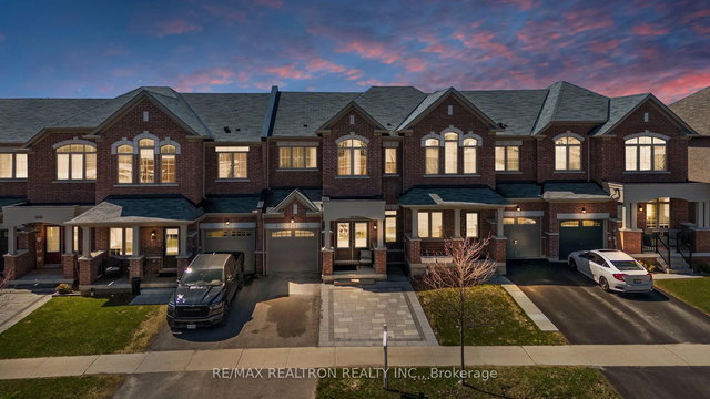 1514 McRoberts Crescent