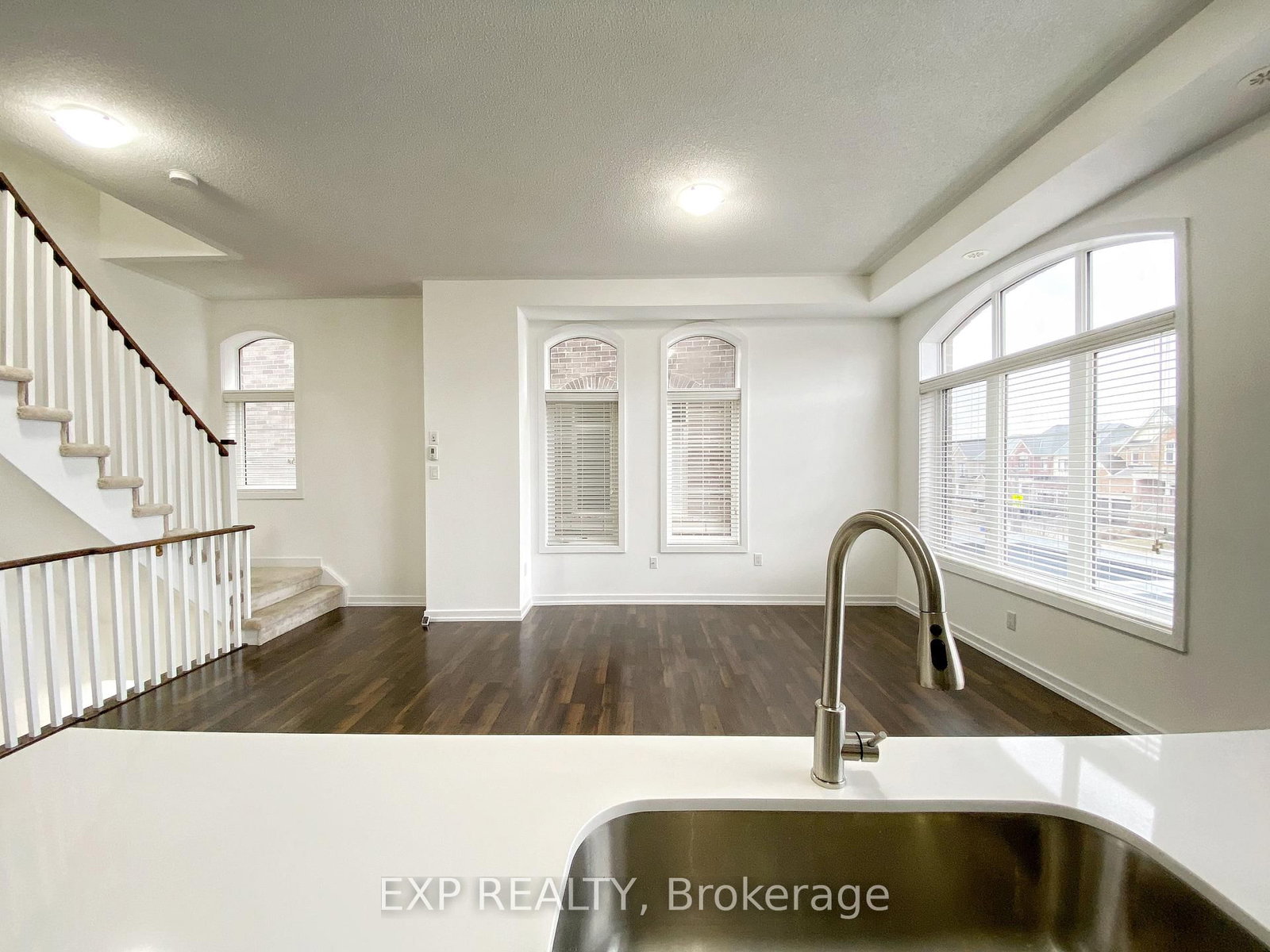 208 Glad Park Avenue - Photo 14