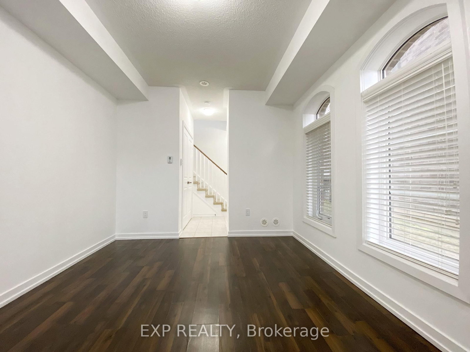 208 Glad Park Avenue - Photo 4