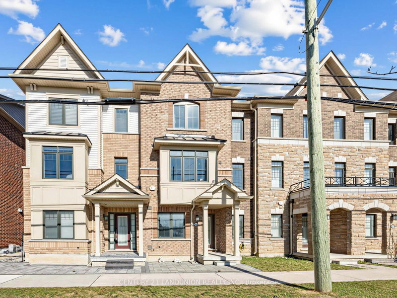 10941 Victoria Square Blvd, Markham, L6C 0Z3 | Image 2