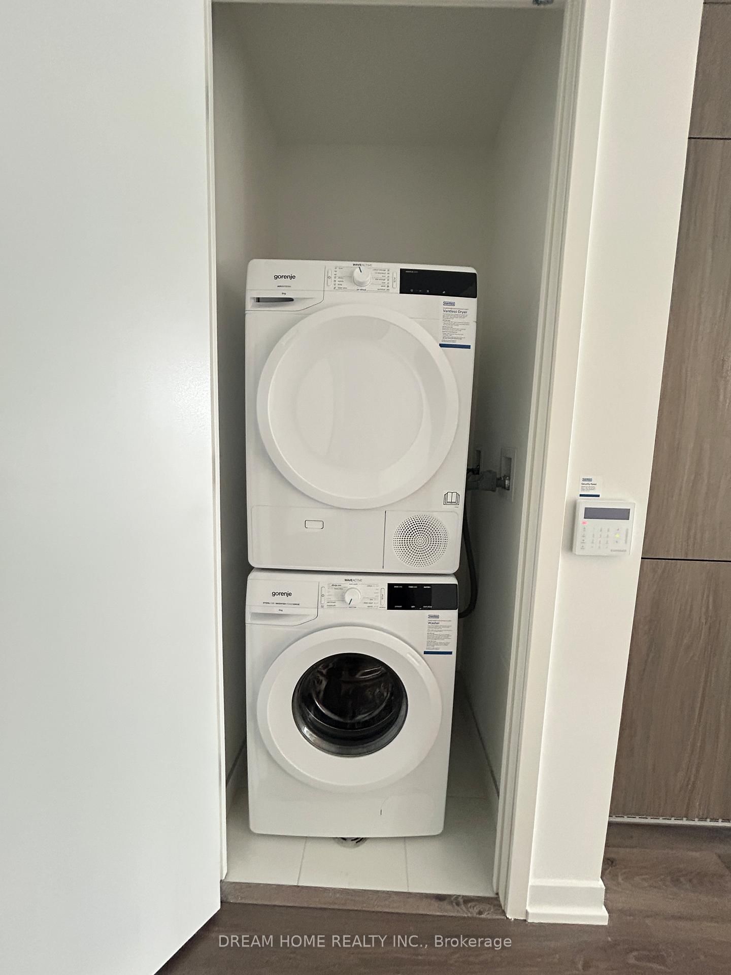 28 Interchange Street, Unit 2902 - Photo 8