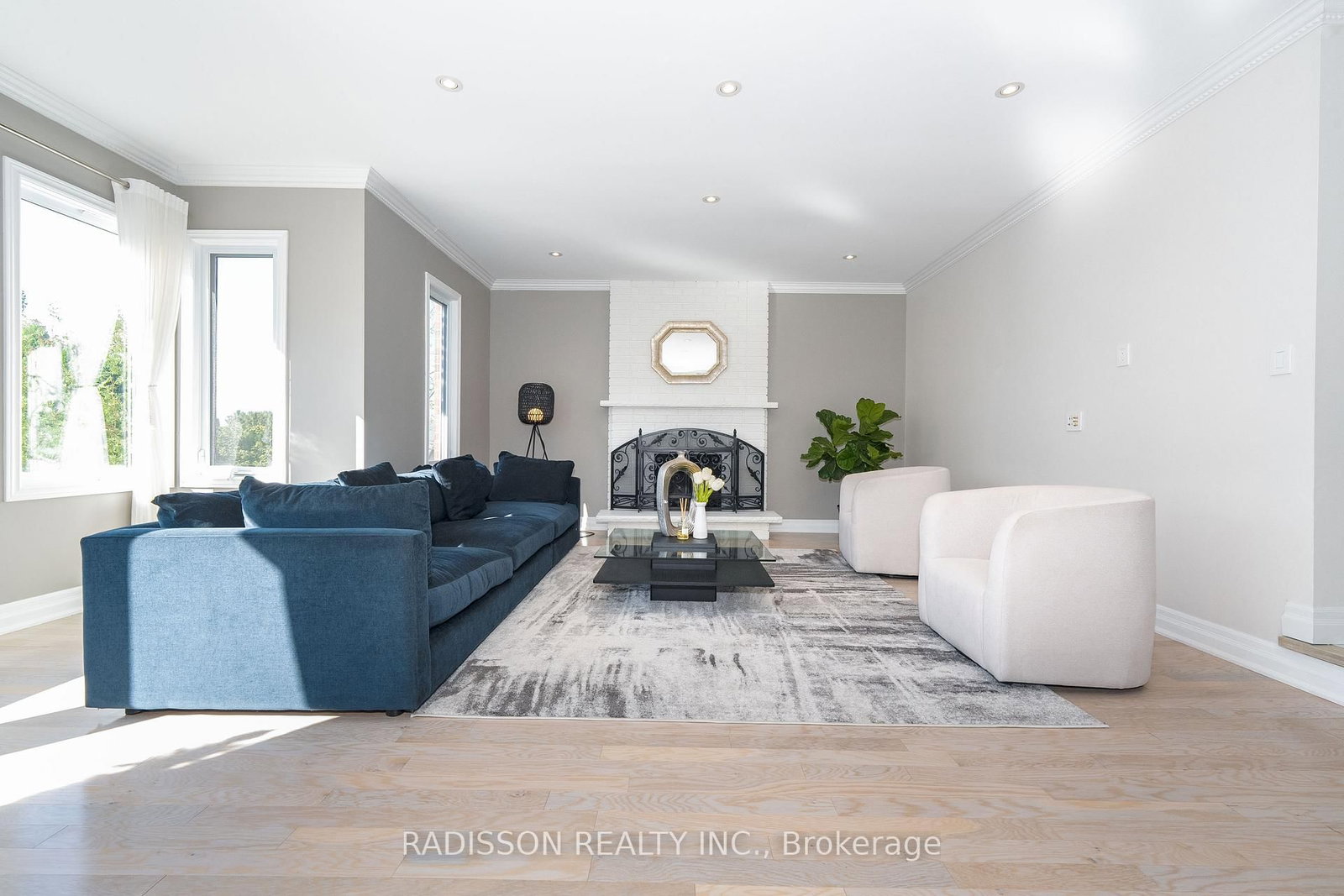 956 Portminster Court - Photo 18