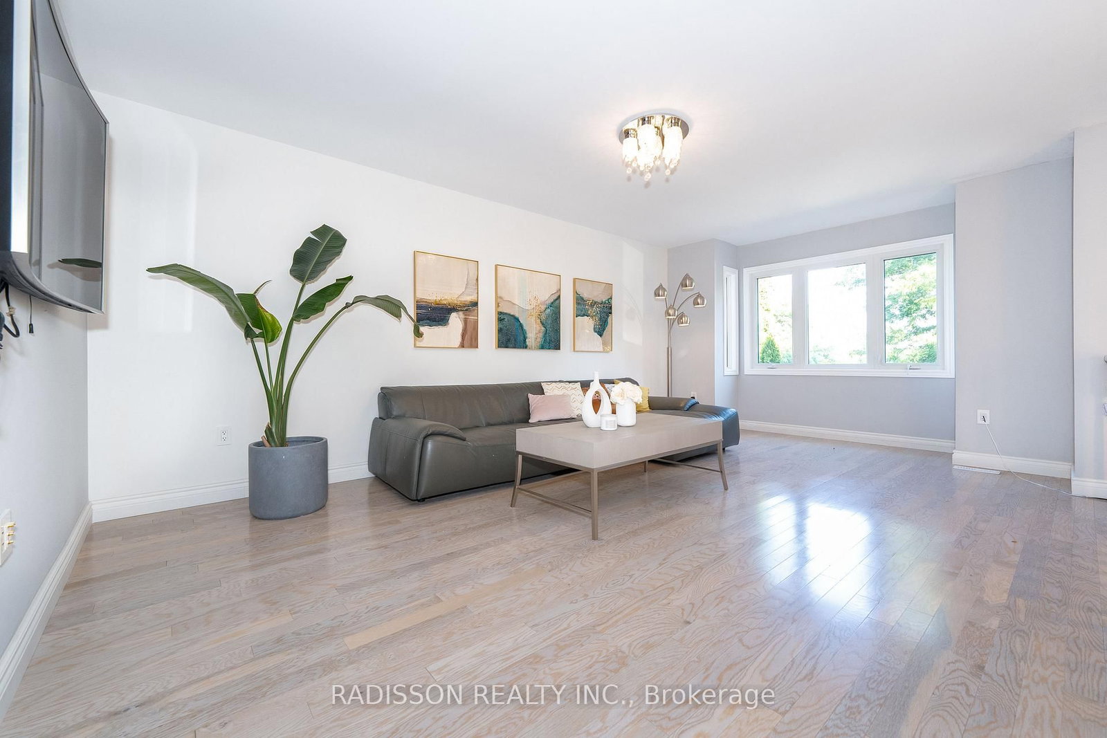 956 Portminster Court - Photo 24