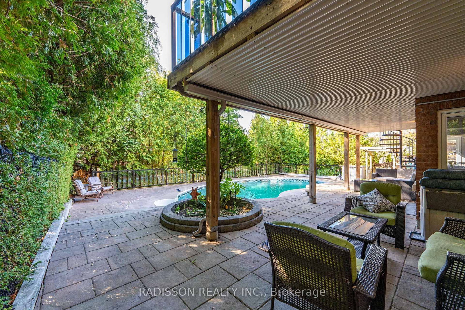 956 Portminster Court - Photo 47