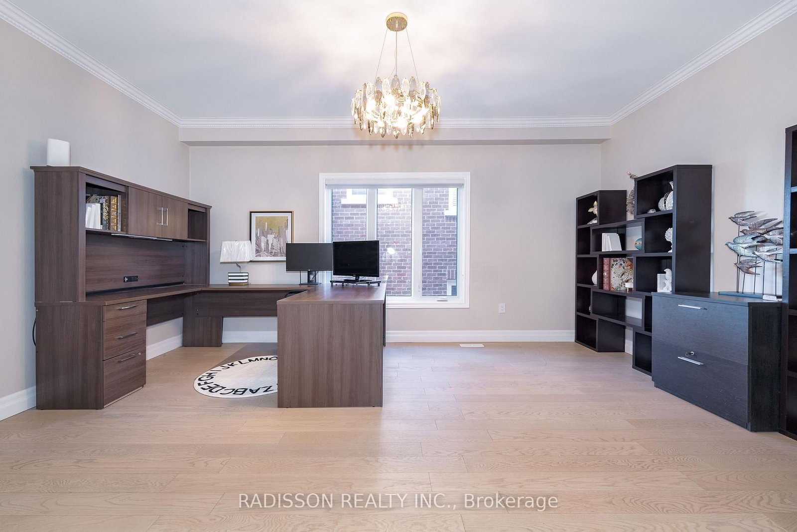 956 Portminster Court - Photo 8