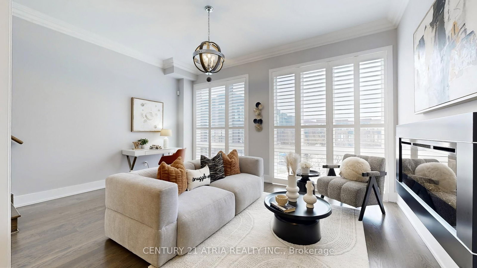 Townhouse for sale at 15 Thorncrest Drive, Vaughan, Ontario, L4J 0K1 - Patterson - MLS: N13017098